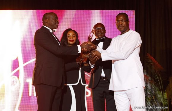 Uduaghan Wins BusinessDay, CSR Awards For Health, Economic Dev