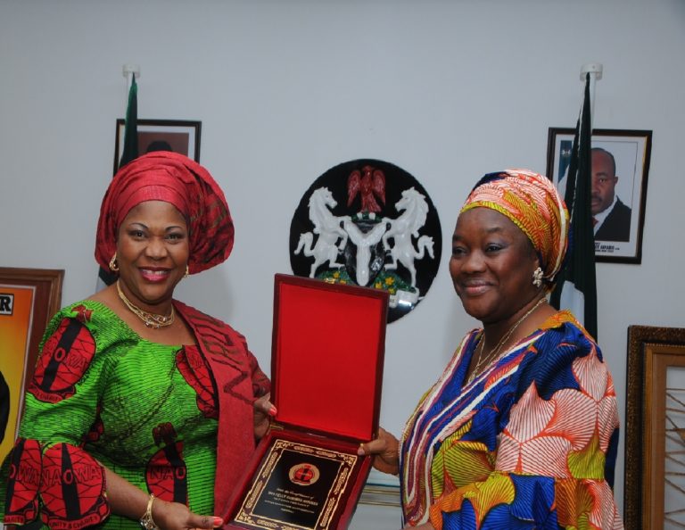 AKPABIO’S WIFE BLAMES NIGERIA’S WOES ON DECLINE OF FAMILY VALUES *Donates N2m to widows of fallen heroes