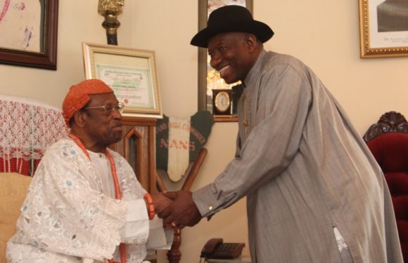 Jonathan in Delta, Assures Nigerians of Peace, Security