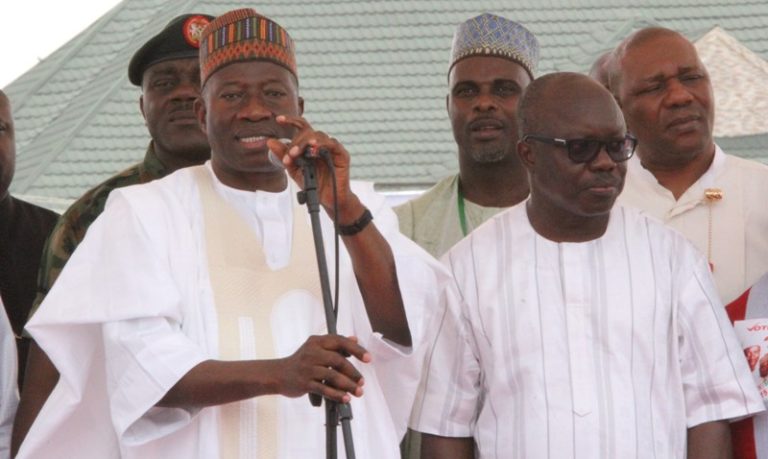 Northerners In Southern Nigeria Endorse GEJ *As Jonathan Vows To Implement Confab Report