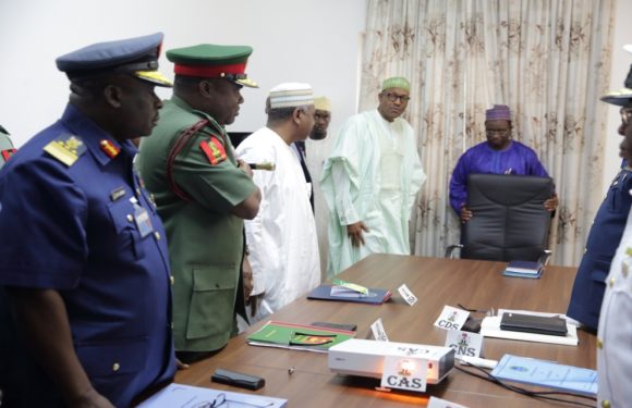 Buhari Appoints New Service Chiefs *Sacks NSA, Others