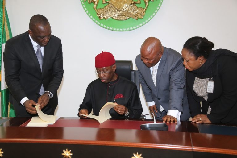 Delta 2017 Budget: Gov. Okowa Signs N294.5 Bn Appropriation Bill Into Law