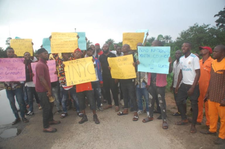 ISOKO NATIONAL YOUTH COUNCIL STAGE PEACEFUL PROTEST AGAINST HERITAGE ENERGY OIL FIRM
