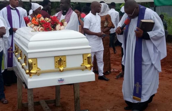 ELOZINO OGEGE BURIED AMIDST TEARS FROM DELSU STUDENTS, FAMILY, RELATIONS