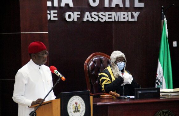 DELTA GOV OKOWA PRESENTS 2021 FISCAL BUDGET OF N378.48BN TO HOUSE OF ASSEMBLY