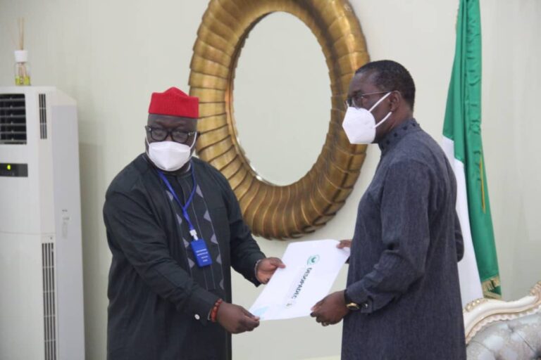 Bashorun Askia Presents DESOPADEC Board, Mgt Condolences To Okowa *As Commission Consoles Gov