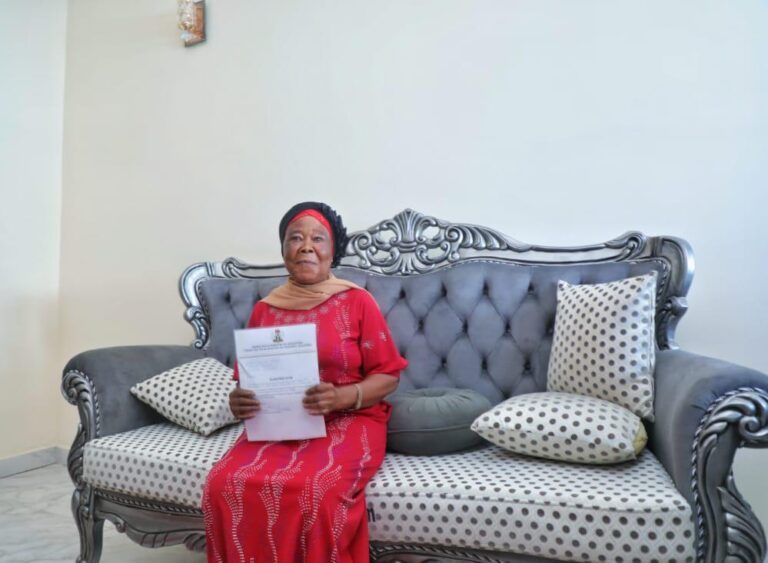 24 primary school teachers get housing allocation