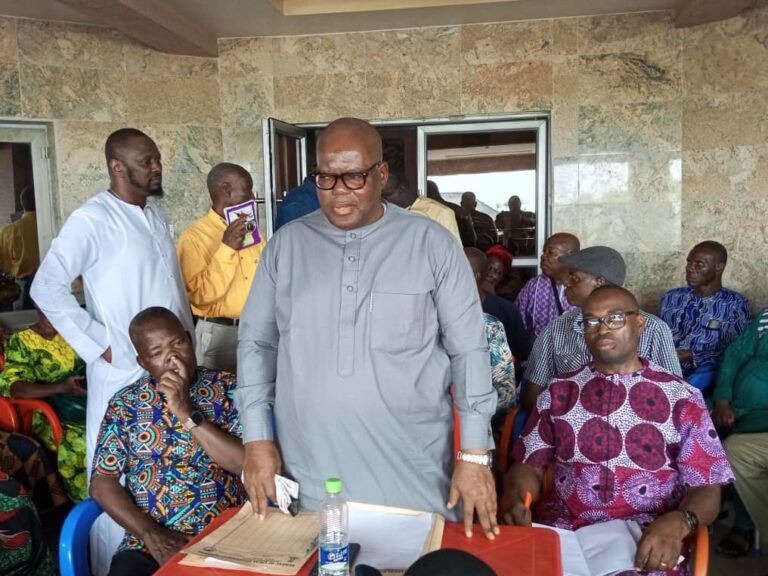 ACR Throws Weight Behind Sheriff