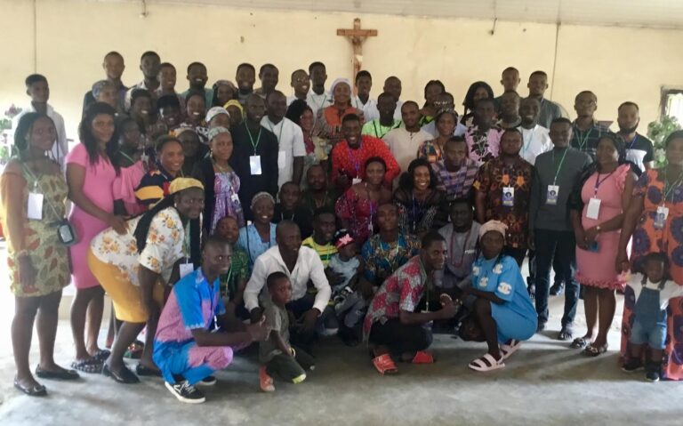 St. Paul Catholic Church (Okoloba Parish) agog as the Akpobokaemis’ host LITURGICAL MUSIC SEMINAR for choristers in parishes of Bomadi Diocese