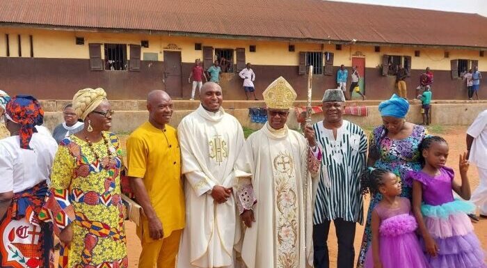 Archbishop Okeke Urged Inmates To Have Absolute Faith In God