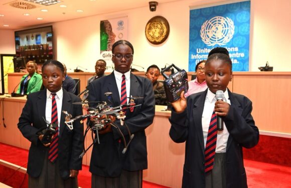 UN Calls on Schoolgirls to Take up Careers in STEM