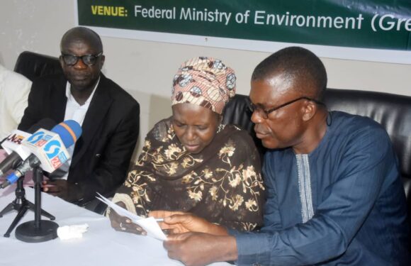 FG Threatens to Sanction Illegal Operators in Forest