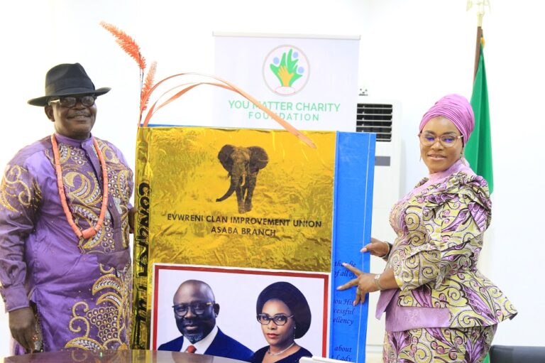 Deaconess Oborevwori Receives Evwreni Community in Asaba, Urges Support for the MORE Agenda