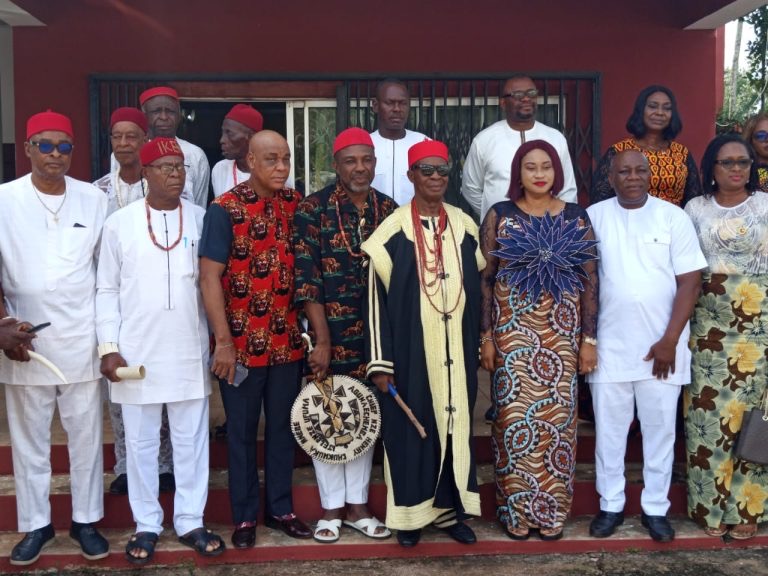 Federal polytechnic Oko Rector strengthens ties with Ufuma community