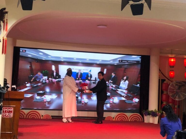 PEP Donates Books to Nigeria’s Chinese Corner to Foster Cultural Exchange