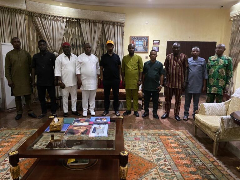 Sen  NWOKO  holds STRATEGIC SESSION WITH DELTA NORTH WARD CHAIRMEN for GRASSROOTS REPOSITIONING DELTA NORTH WARD CHAIRMEN HOLD STRATEGIC SESSION WITH SENATOR NED NWOKO